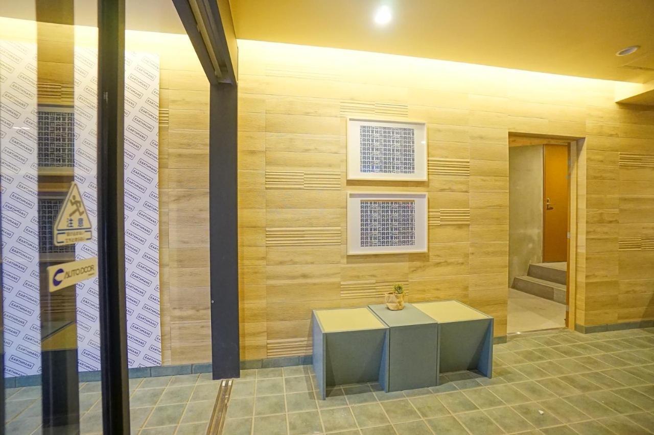 Earthmans Osaka-Jo Aparthotel Εξωτερικό φωτογραφία